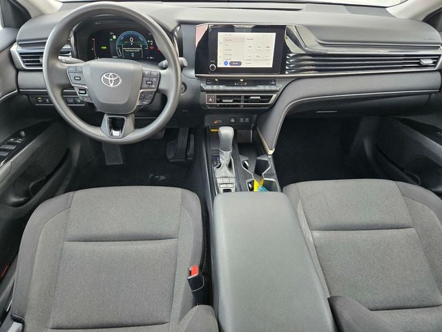 2025 Toyota Camry LE Hybrid