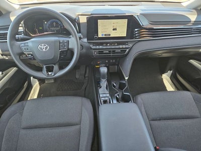 2025 Toyota Camry LE