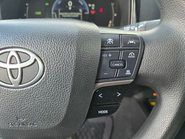 2025 Toyota Camry LE Sedan