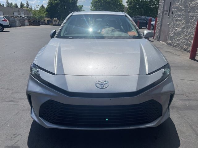 2025 Toyota Camry LE Sedan