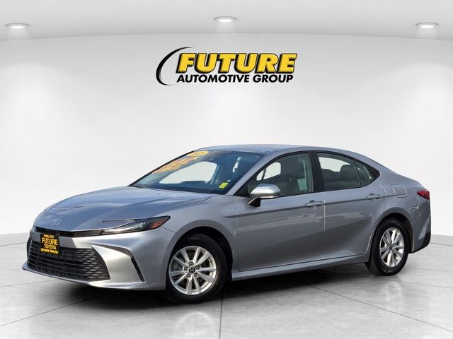 2025 Toyota Camry LE Sedan