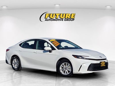 2025 Toyota Camry LE Sedan