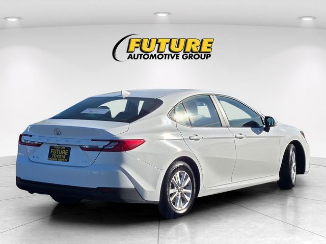 2025 Toyota Camry LE Sedan