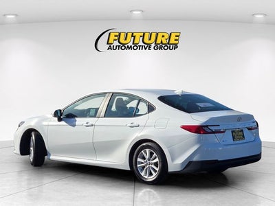2025 Toyota Camry LE Sedan