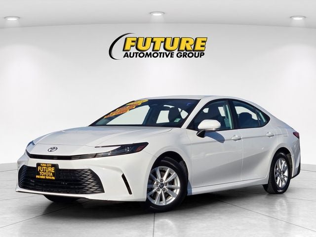 2025 Toyota Camry LE Sedan