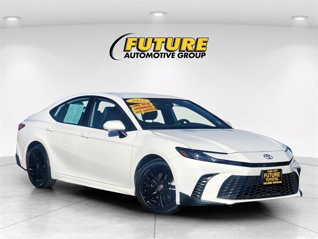 2025 Toyota Camry SE Hybrid W/ SofTex
