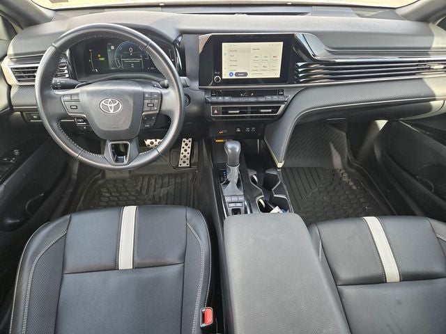 2025 Toyota Camry SE Sedan