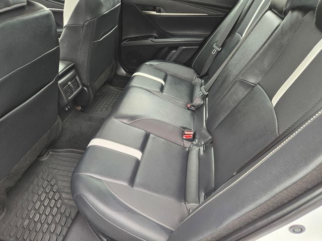 2025 Toyota Camry SE Sedan