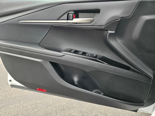 2025 Toyota Camry SE Sedan