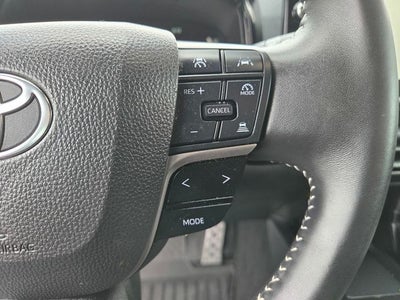 2025 Toyota Camry SE Sedan