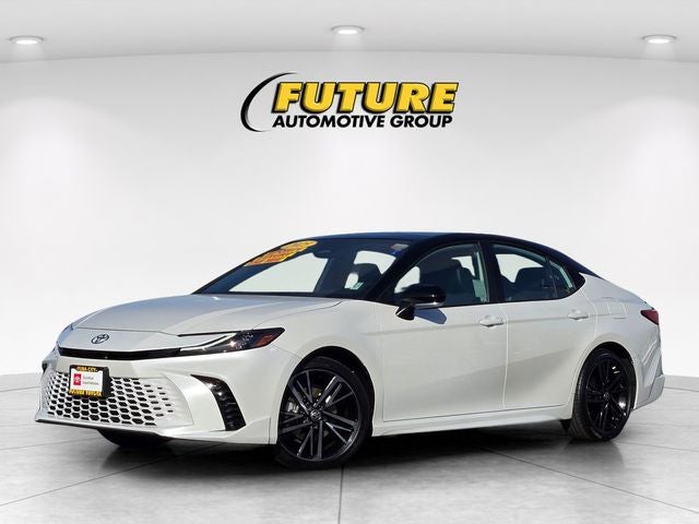 2025 Toyota Camry XSE W/ Leather and Panoramic Moonroof