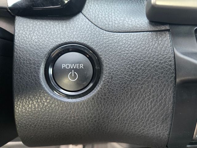 2025 Toyota Camry SE AWD