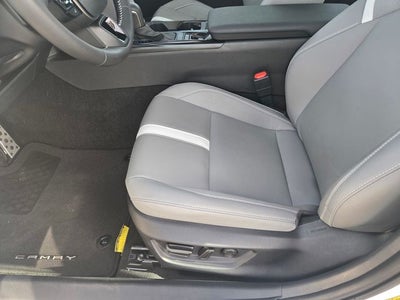 2025 Toyota Camry SE AWD