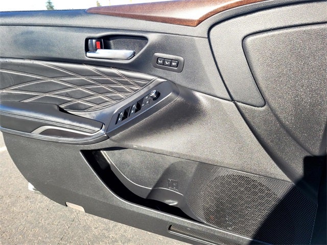 2022 Toyota Avalon Limited W/ Advanced Safety Pkg.