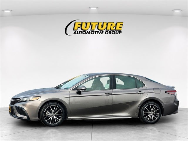 2024 Toyota Camry SE W/ SofTex