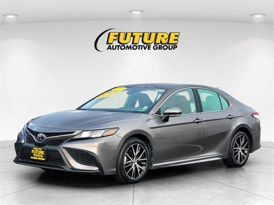 2024 Toyota Camry SE W/ SofTex