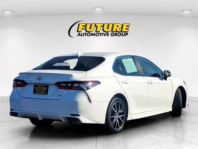 2024 Toyota Camry SE W/ SofTex