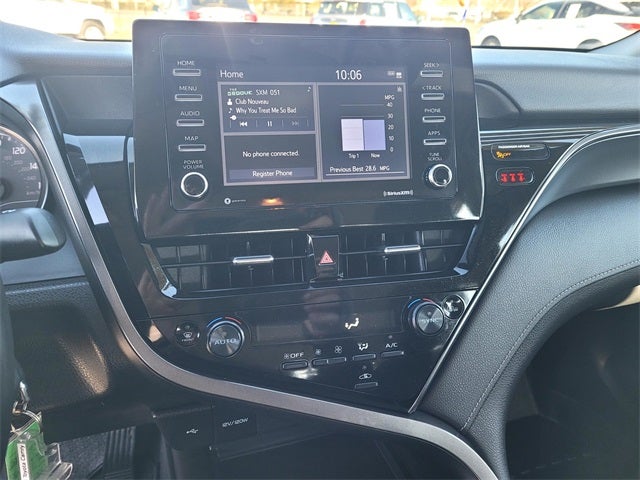 2024 Toyota Camry SE W/ SofTex