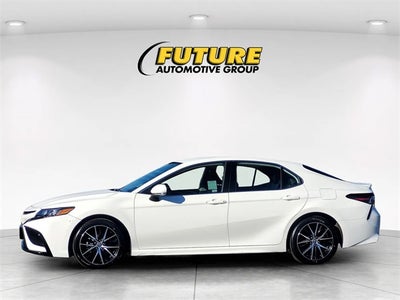 2024 Toyota Camry SE W/ SofTex