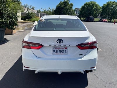 2024 Toyota Camry SE