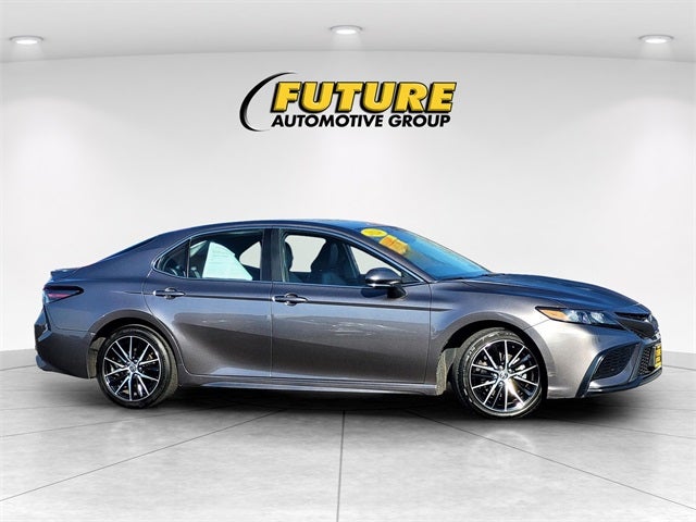2024 Toyota Camry SE W/ SofTex