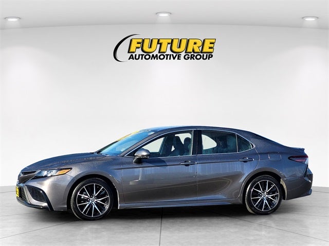 2024 Toyota Camry SE W/ SofTex