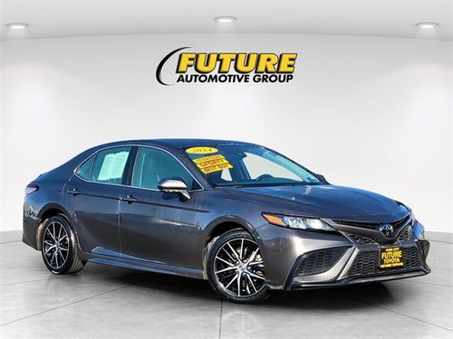 2024 Toyota Camry SE W/ SofTex