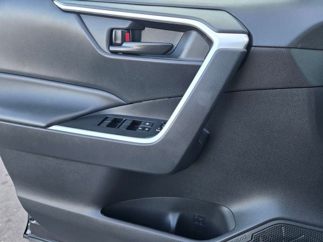 2023 Toyota RAV4 Hybrid LE AWD