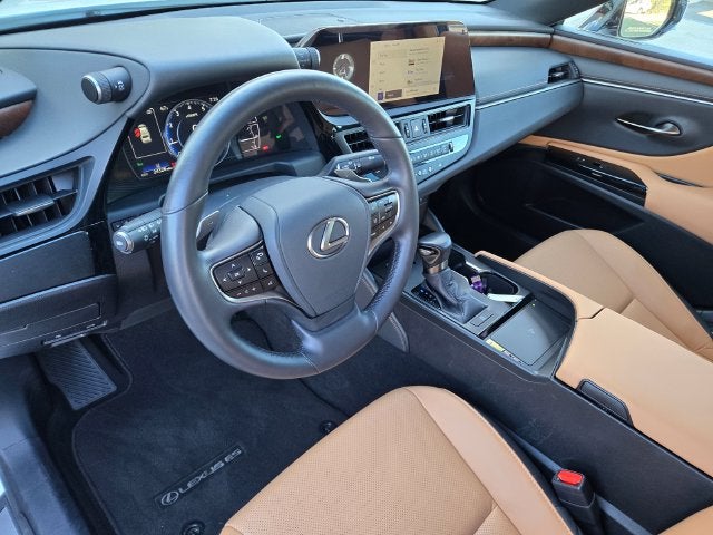2025 Lexus ES 350