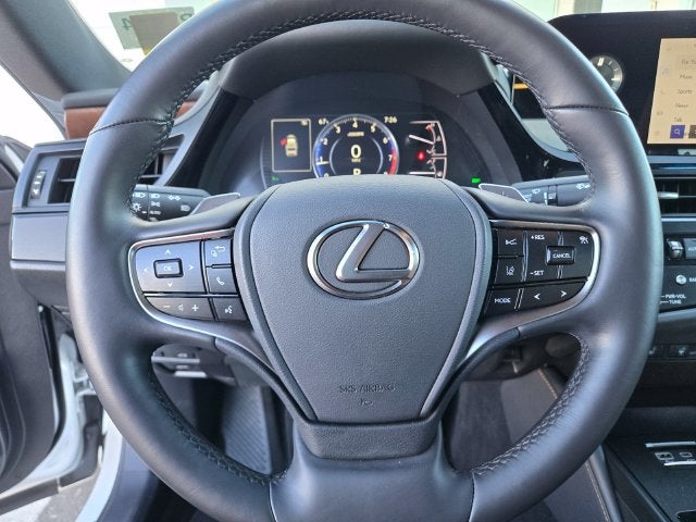2025 Lexus ES 350