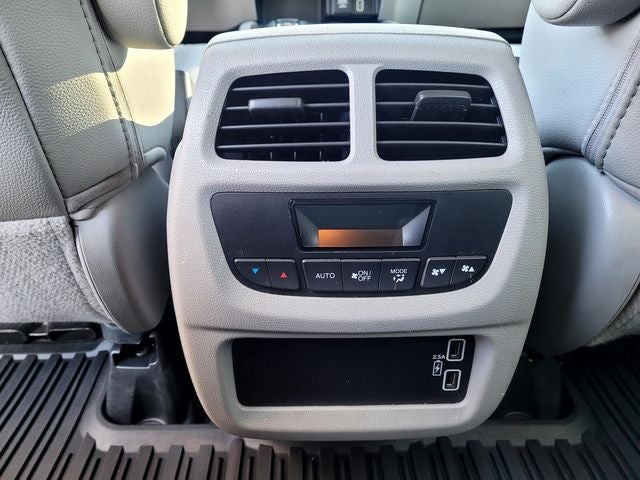 2021 Honda Pilot EX-L AWD W/ Leather and Moonroof