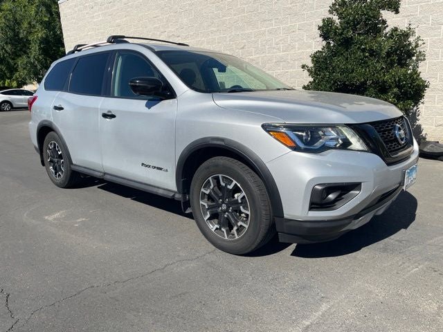 2019 Nissan Pathfinder SL Rock Creek Edition