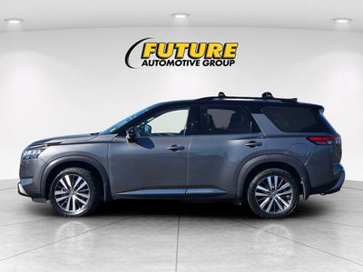 2022 Nissan Pathfinder Platinum