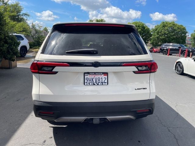 2024 Toyota Grand Highlander Limited FWD W/ Navigation and JBL Audio
