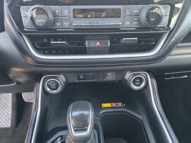 2025 Toyota Grand Highlander Platinum AWD W/ Navigation and JBL AUdio