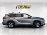 2022 Toyota Highlander LE AWD