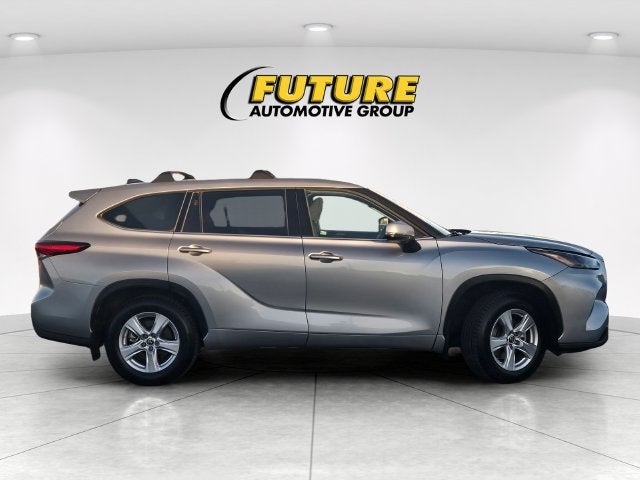 2022 Toyota Highlander LE AWD