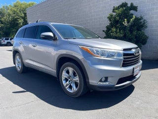 2016 Toyota Highlander Limited AWD W/ Driver Tech Pkg.