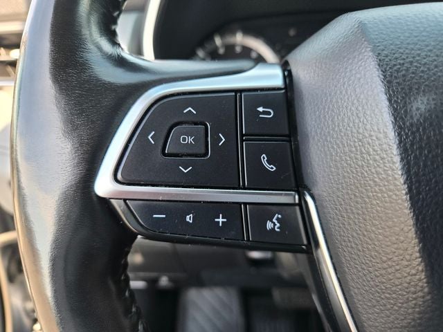 2021 Toyota Highlander Platinum AWD W/ Navigation and Panoramic Roof