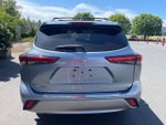 2021 Toyota Highlander Platinum AWD W/ Navigation and Panoramic Roof