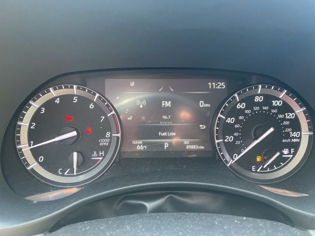 2021 Toyota Highlander Platinum AWD W/ Navigation and Panoramic Roof