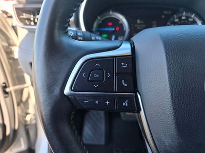 2021 Toyota Highlander Hybrid XLE AWD W/ Leather