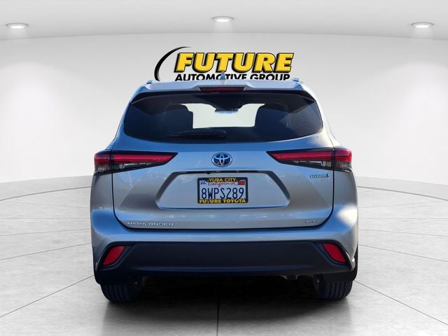 2021 Toyota Highlander Hybrid XLE AWD W/ Leather