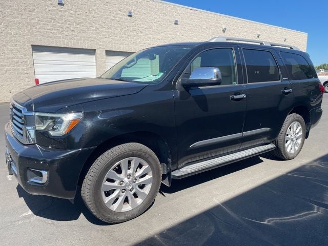 2022 Toyota Sequoia Platinum 4WD W/ Premium Audio and Navigation