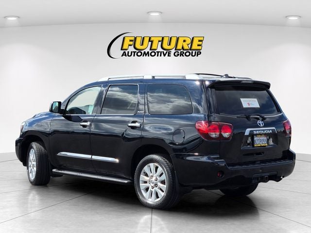 2022 Toyota Sequoia Platinum 4WD W/ Premium Audio and Navigation