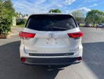 2019 Toyota Highlander XLE WD W/ Leather and Navigation