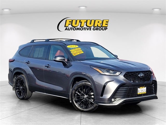 2024 Toyota Highlander AWD W/ JBL Audio