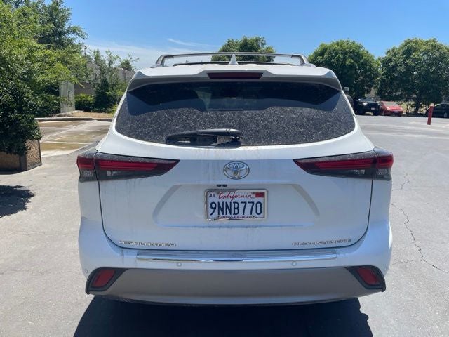 2024 Toyota Highlander Platinum AWD LOADED