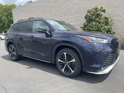 2022 Toyota Highlander XSE AWD W/ Moonroof