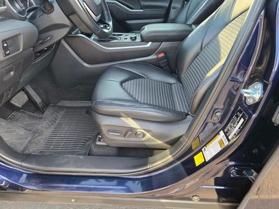 2022 Toyota Highlander XSE AWD W/ Moonroof